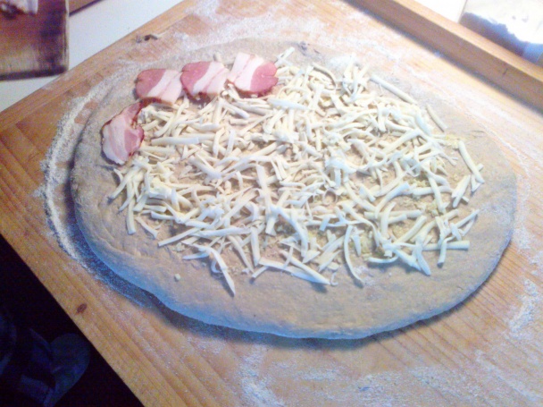 Plnená chlebová rolka - obrázok 1