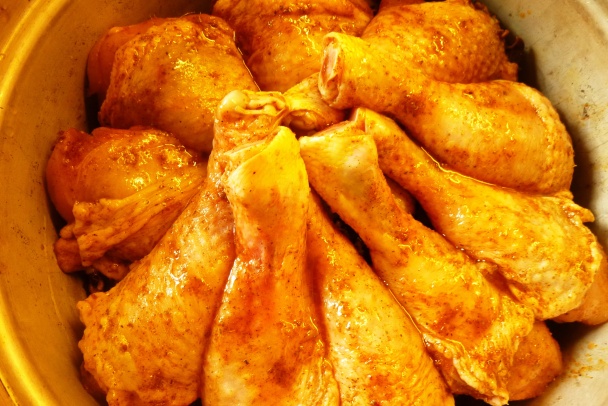 Kuracie stehná spodné s hubovou omáčkou - obrázok 4