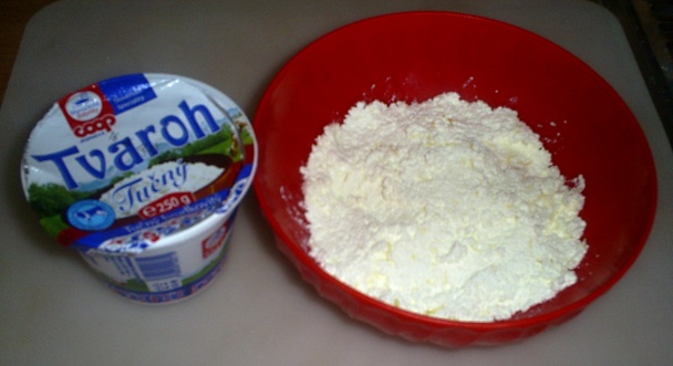 Kysnutý tvaroháč s posýpkou (fotorecept) - obrázok 3