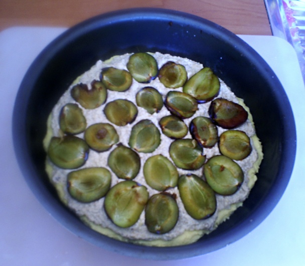 Slivkový koláč s dvoma cestami - obrázok 4