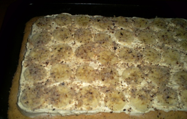 Zákusok s lieskovými orieškami - obrázok 5