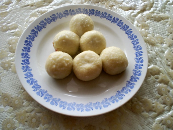 Slivkové gule so strúhankou (fotorecept) - obrázok 5