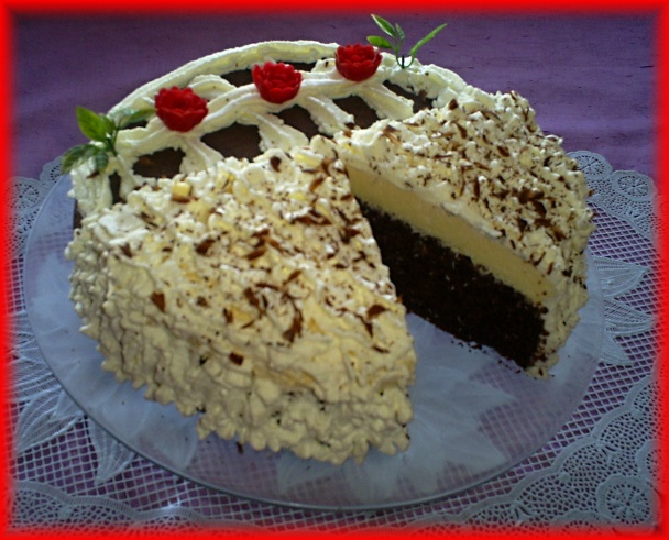 Šľahačkovo-kakaová torta s kokosovým krémom (fotorecept) - obrázok 8