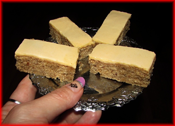 Žĺtkové rezy na oslavu (fotorecept) - obrázok 8