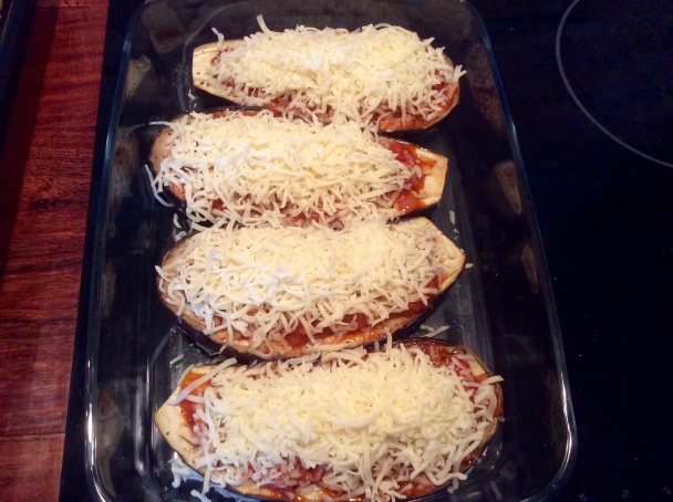 Baklažán plnený paradajkami a mozzarellou - obrázok 4