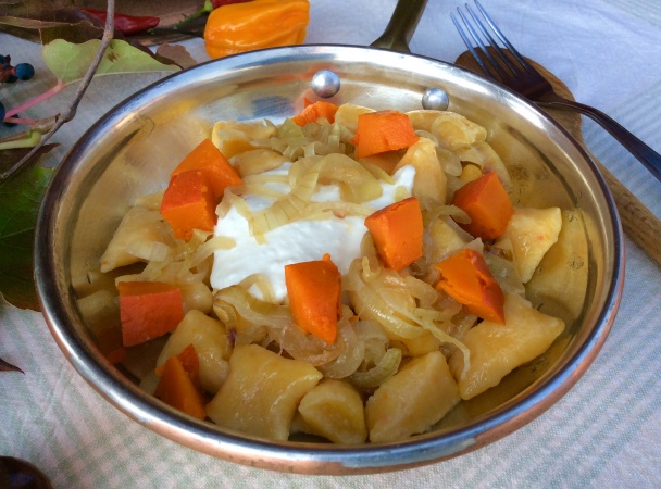 Tekvicové gnocchi s bryndzou a restovanou cibuľou (fotorecept) - obrázok 5