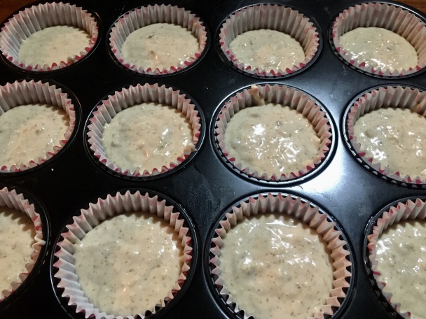 Orechovo-slnečnicové muffiny s medom a kardamómom (fotorecept) - obrázok 3