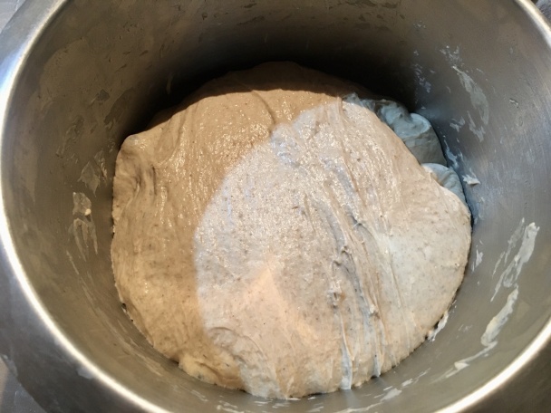 Kváskový špaldový chlieb s rozkvasom (fotorecept) - obrázok 3