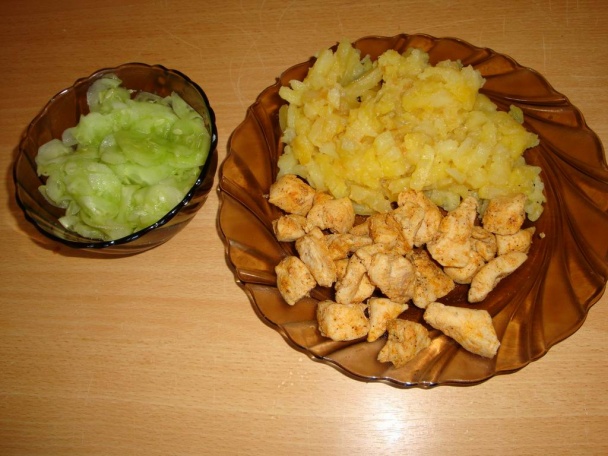 Kuracie prsia so zapekanými zemiakmi (fotorecept) - obrázok 6