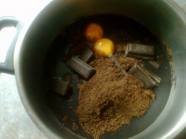 Čokoládovo-čučoriedková torta (fotorecept) - obrázok 11