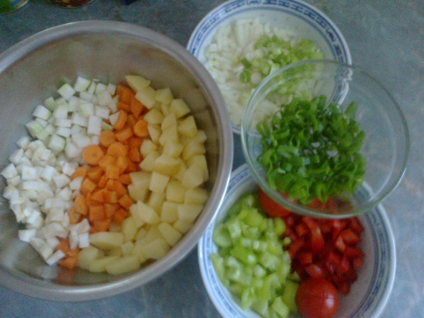 Rýchla, letná verzia pikantného mexického gulášu (fotorecept) - obrázok 3