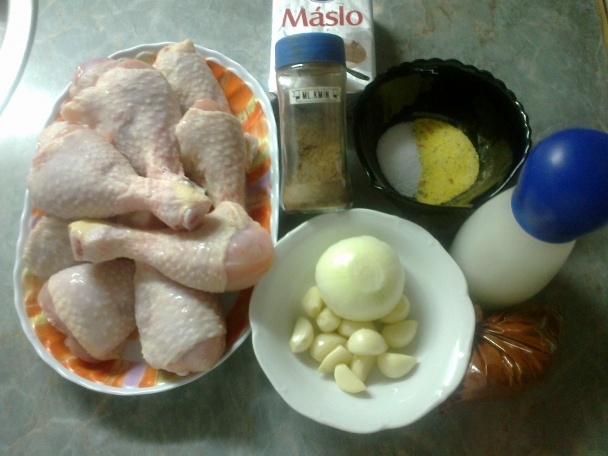 Voňavé kuracie stehná s cesnakovo-korenistou redukciou (fotorecept) - obrázok 1