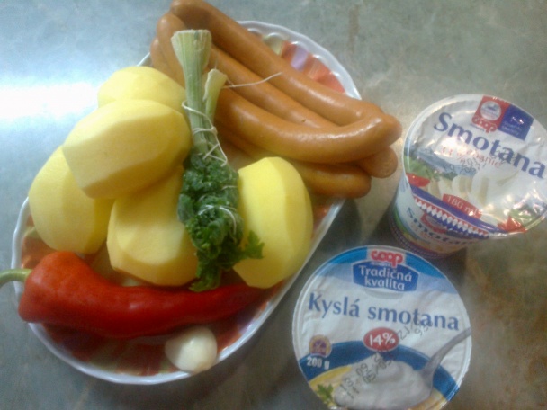 Zemiaková polievka so smotanou a údeninou (fotorecept) - obrázok 1