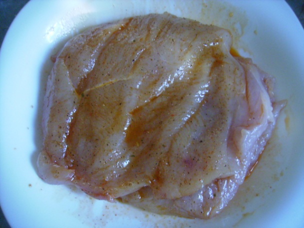 Kuracie prsia v smotanovej omáčke so šampiňónmi a šunkou (fotorecept) - obrázok 2