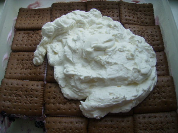 Svieže malinovo-tvarohové nepečené rezy (fotorecept) - obrázok 8