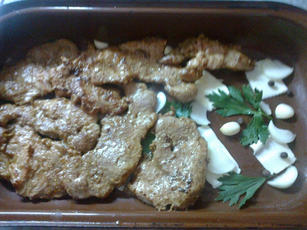 Štavnaté zapečené marinované rezne - obrázok 4