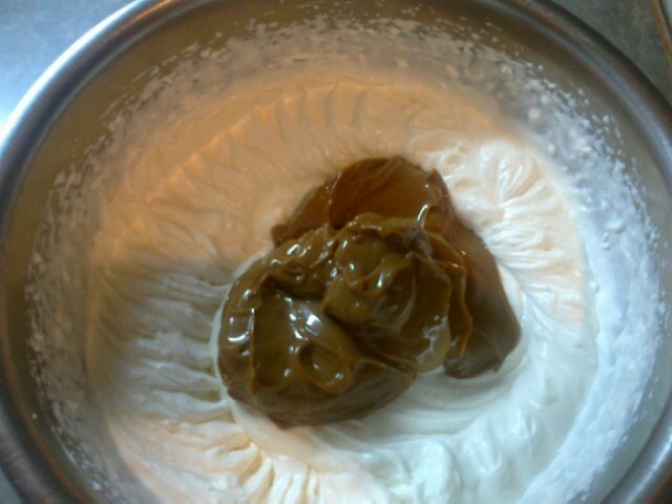 Karamelový krémeš (fotorecept) - obrázok 10