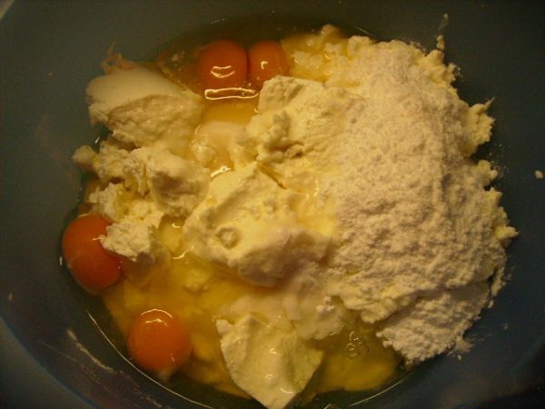 Čokoládové šišky z tvarohového cesta (fotorecept) - obrázok 2