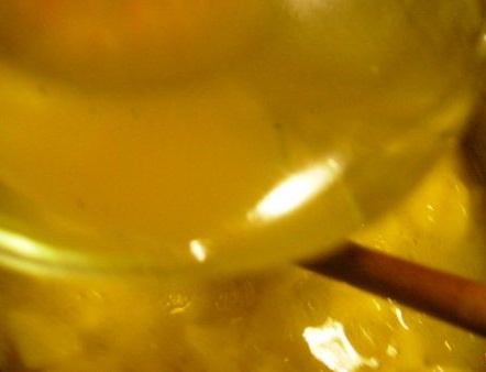 Antichripkačka - Cesnaková krémová polievka s nivovo-cesnakovými krutónmi (fotorecept) - obrázok 5