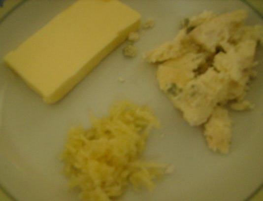 Antichripkačka - Cesnaková krémová polievka s nivovo-cesnakovými krutónmi (fotorecept) - obrázok 6