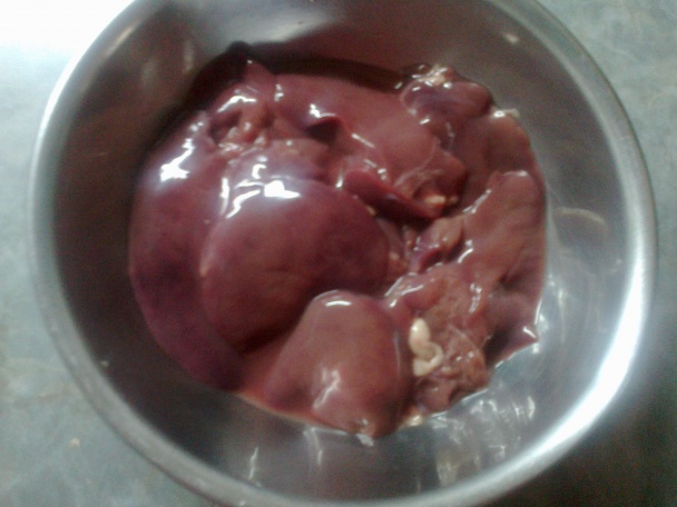 Kuracia polievka s pečeňovo-hríbovými knedličkami (fotorecept) - obrázok 6