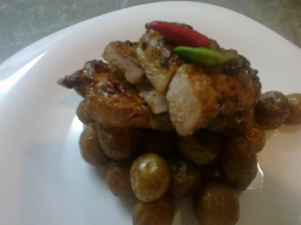 Pikantné bravčové steaky s cesnakovo-maslovou arómou (fotorecept) - obrázok 12