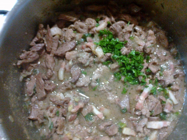 Kuracia pečeň na cibuli a slanine s krémovým zemiakovo-cibuľkovým pyré (fotorecept) - obrázok 8