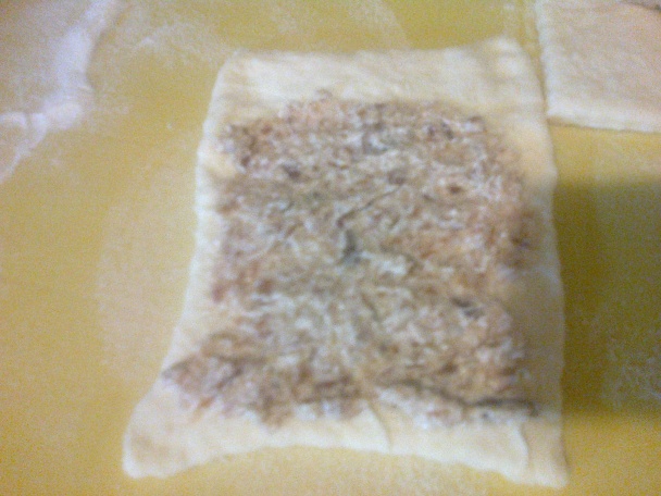 Božské buchty a oškvarkové roládky z jedného cesta - obrázok 18