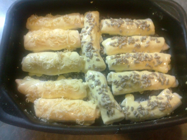 Božské buchty a oškvarkové roládky z jedného cesta - obrázok 20