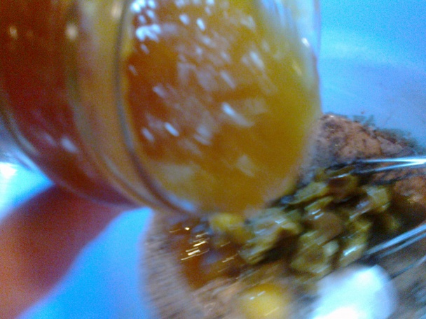 Šťavnatá bábovka zo špaldovej múky a semoliny so slivkami a tvarohom (fotorecept) - obrázok 6