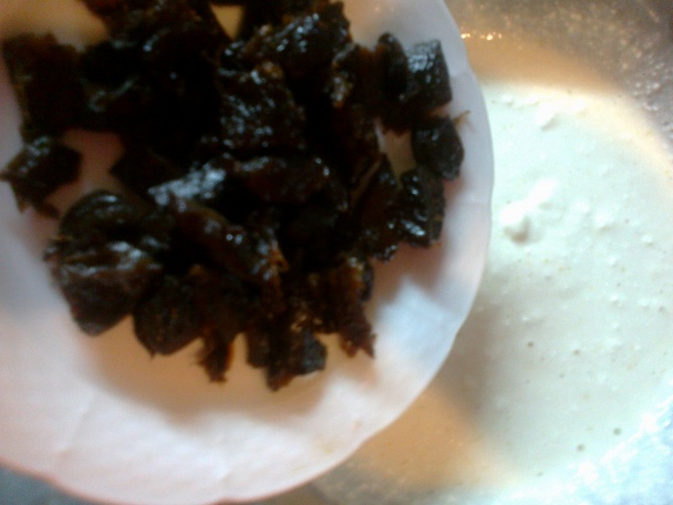 Šťavnatá bábovka zo špaldovej múky a semoliny so slivkami a tvarohom (fotorecept) - obrázok 10