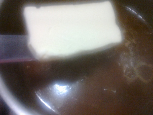 Dusená krkovička na cibuli, jablkách, chilli a rozmaríne (fotorecept) - obrázok 17