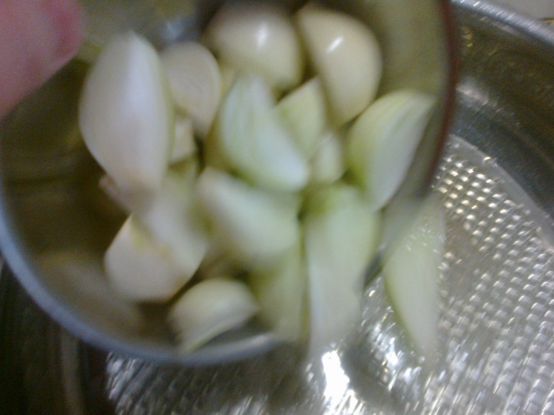 Voňavá krkovička so zemiakmi z jednej panvice (fotorecept) - obrázok 2