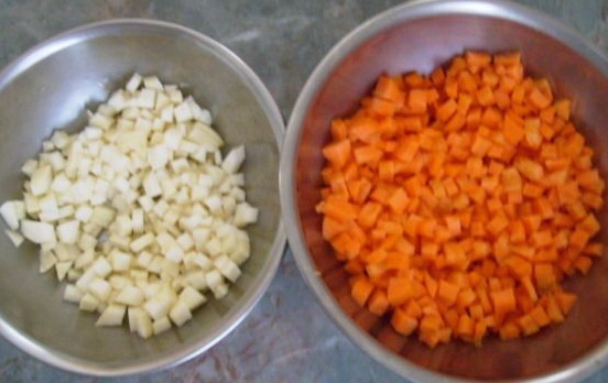 Penne s mäsovo-zeleninovou omáčkou (fotorecept) - obrázok 2