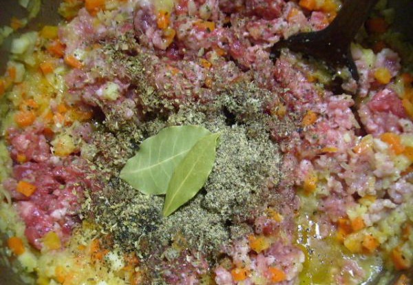 Penne s mäsovo-zeleninovou omáčkou (fotorecept) - obrázok 4