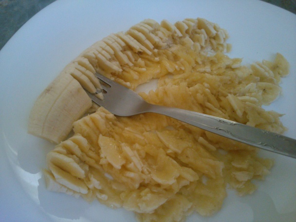 Jahodová torta s mascarpone-banánovým krémom (fotorecept) - obrázok 6