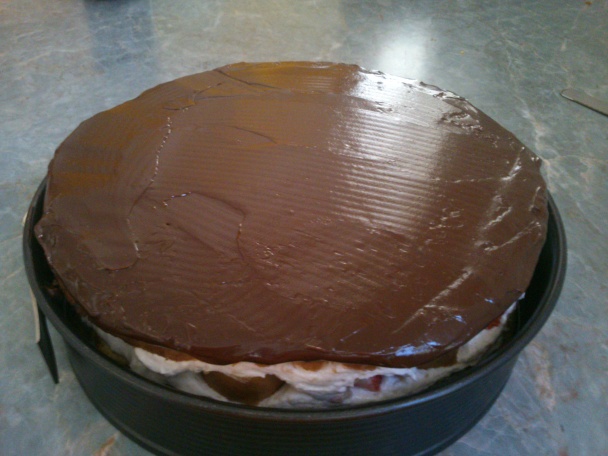 Jahodová torta s mascarpone-banánovým krémom (fotorecept) - obrázok 15