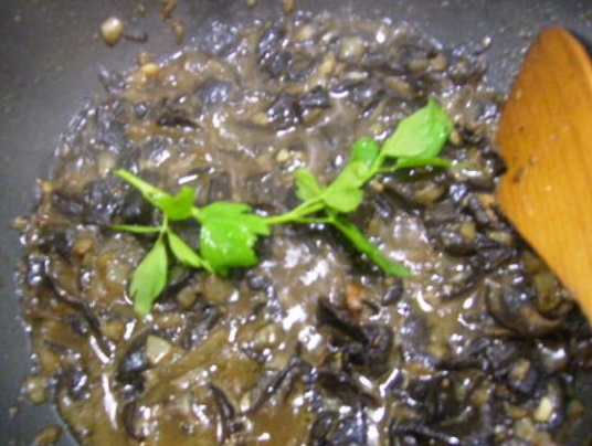 Smotanovo-hubové cestoviny s kuracím mäsom (fotorecept) - obrázok 11