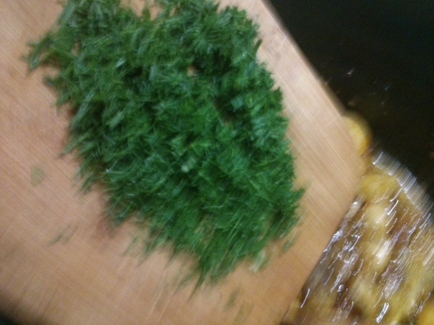 Šalátovka s novými zemiakmi a stratenými vajíčkami (fotorecept) - obrázok 5