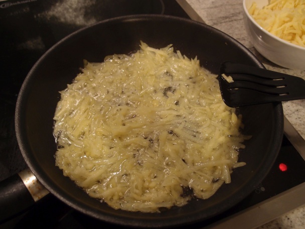 Zapečený ružičkový kel s chrumkavou zemiakovou krustou (fotorecept)  - obrázok 6