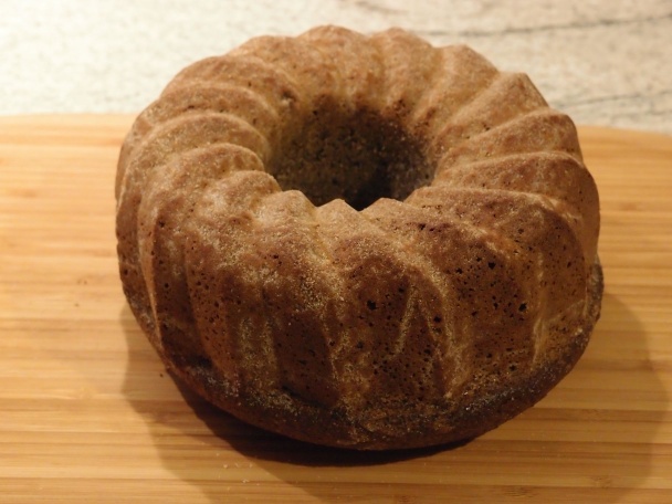 Maková bábovka s jogurtom - obrázok 3