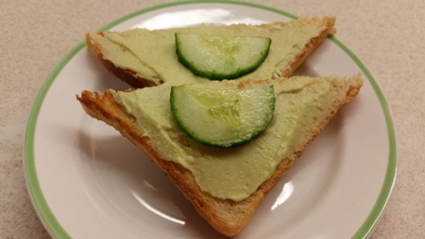 Avokádová nátierka z 3 surovín (fotorecept) - obrázok 5