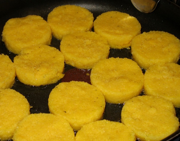 Mäsové guľky, polenta a Bhurji (fotorecept) - obrázok 3