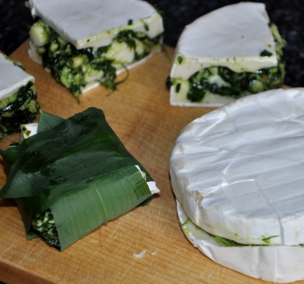 Nakladaný syr s medvedím cesnakom (fotorecept) - obrázok 2