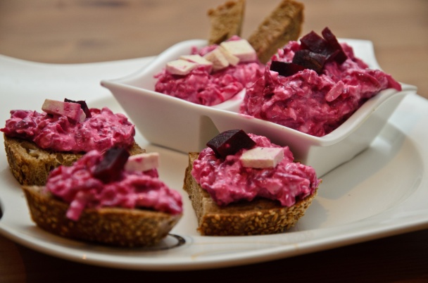 Cviklová nátierka s tofu - obrázok 3