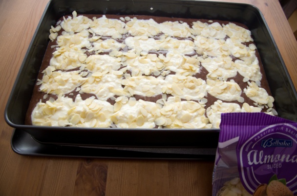 Tvarohový koláč s mandľovými lupienkami (fotorecept) - obrázok 4