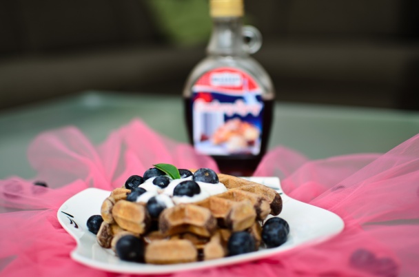 Kakaové wafle s čučoriedkami - obrázok 2