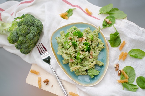 Cestoviny s brokolicovo-špenátovým pestom - obrázok 3