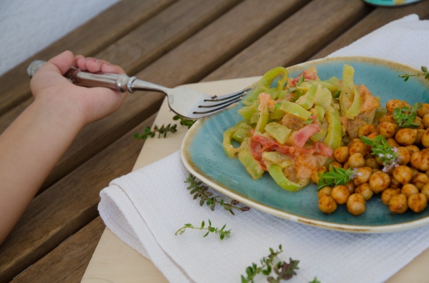 Pečený cícer so zeleninou - obrázok 4