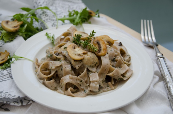 Cestoviny so šampiňónovou omáčkou - obrázok 4